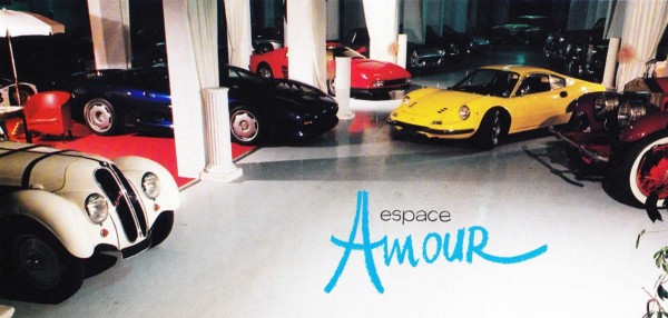 L'Espace Amour — showroom de voitures de collection à Paris